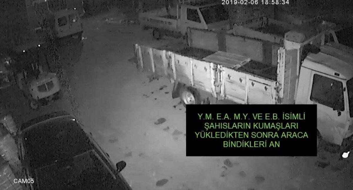 Kargo Şirketinden Kumaş Çalan Şahıslar Yakalandı