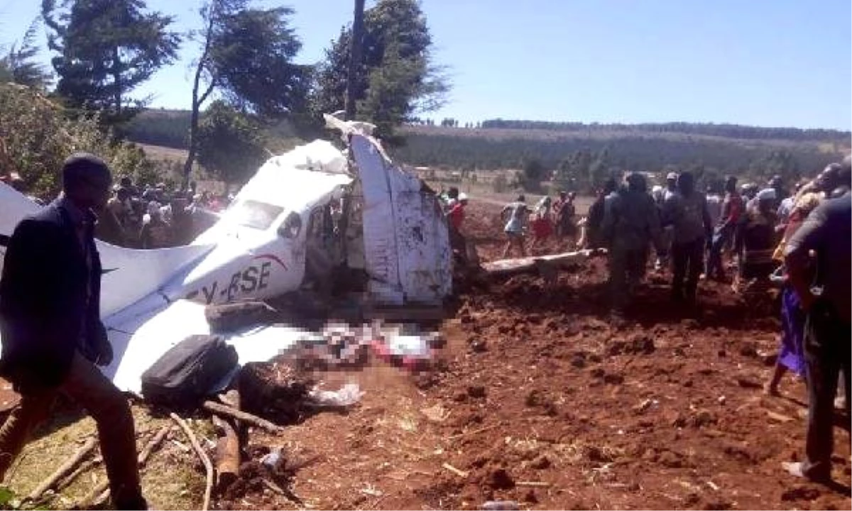 Kenya\'da Cessna 206 Tipi Uçak Düştü: 5 Ölü