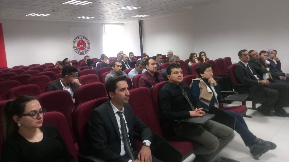 Mersin\'de \'Kadına Yönelik Şiddetle Mücadele\' Semineri