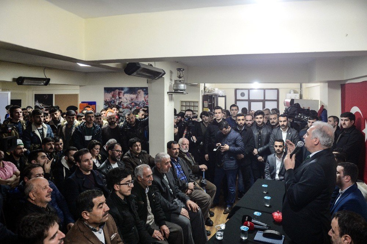 Mevlüt Uysal: "31 Mart Gecesinden Sonra Büyükçekmece AK Parti Hizmet Belediyeciliğiyle Tanışacak"