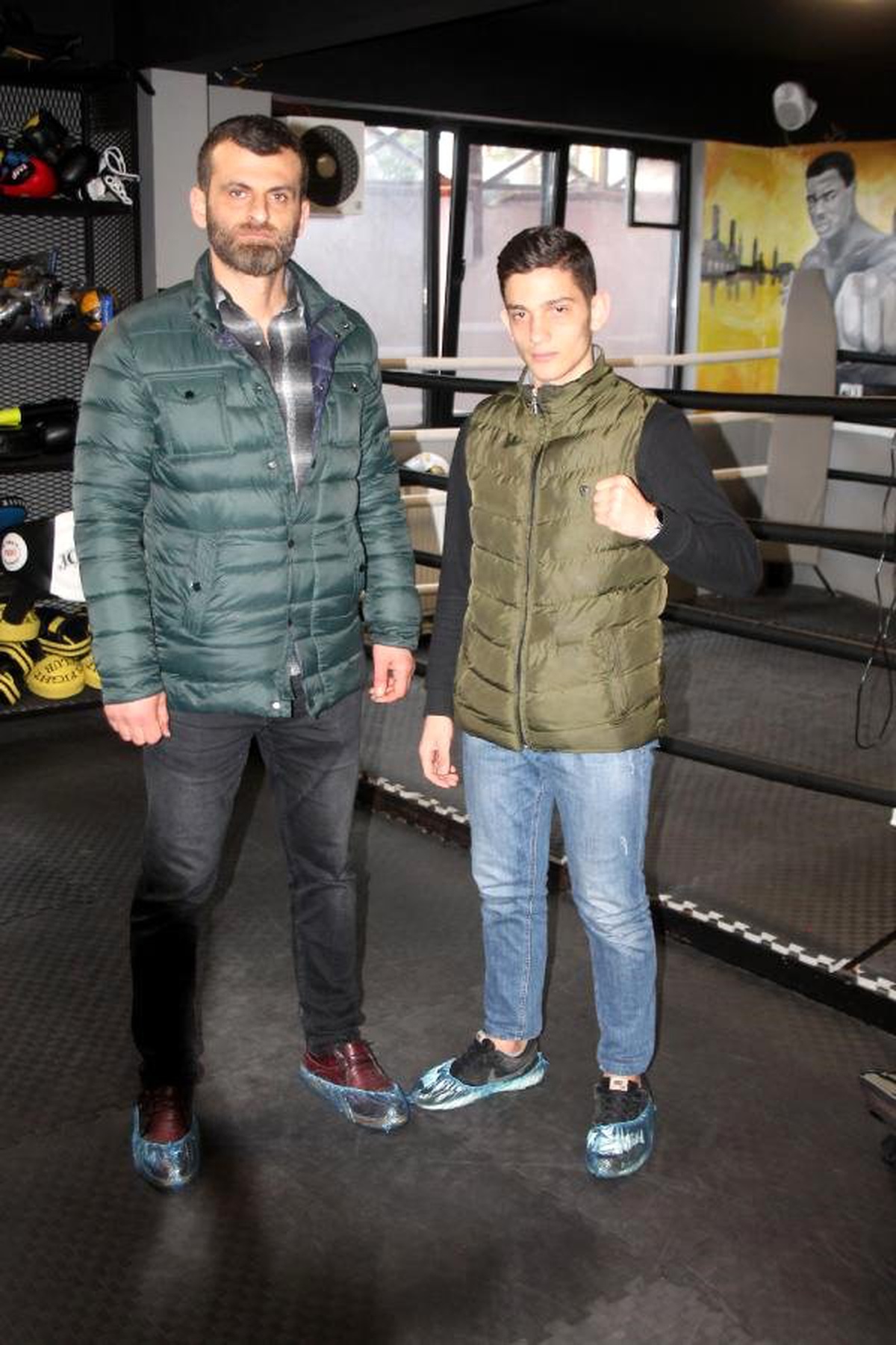 Muay Thai Sporcuları, Maddi Zorluklara Rağmen Şampiyonluğa Odaklandı