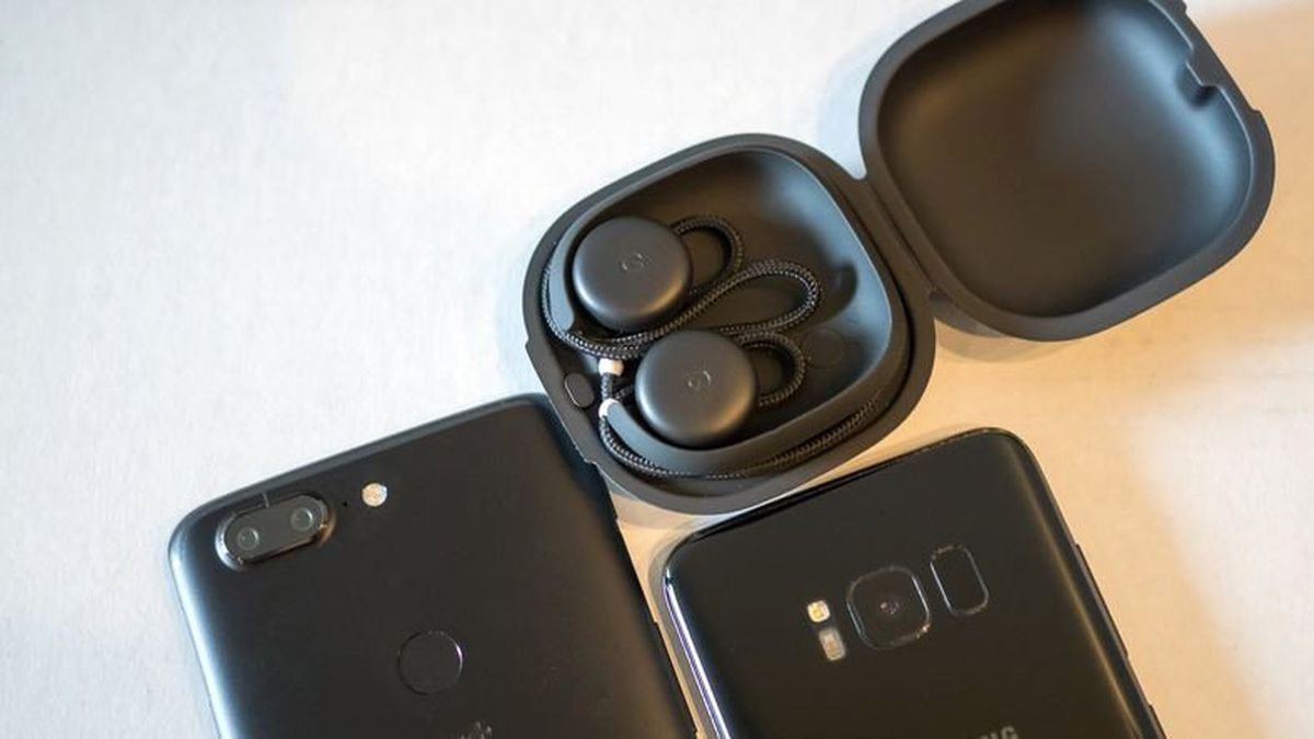 Samsung Galaxy S10\'ların Ön Sipariş Hediyesi Galaxy Buds Olacak