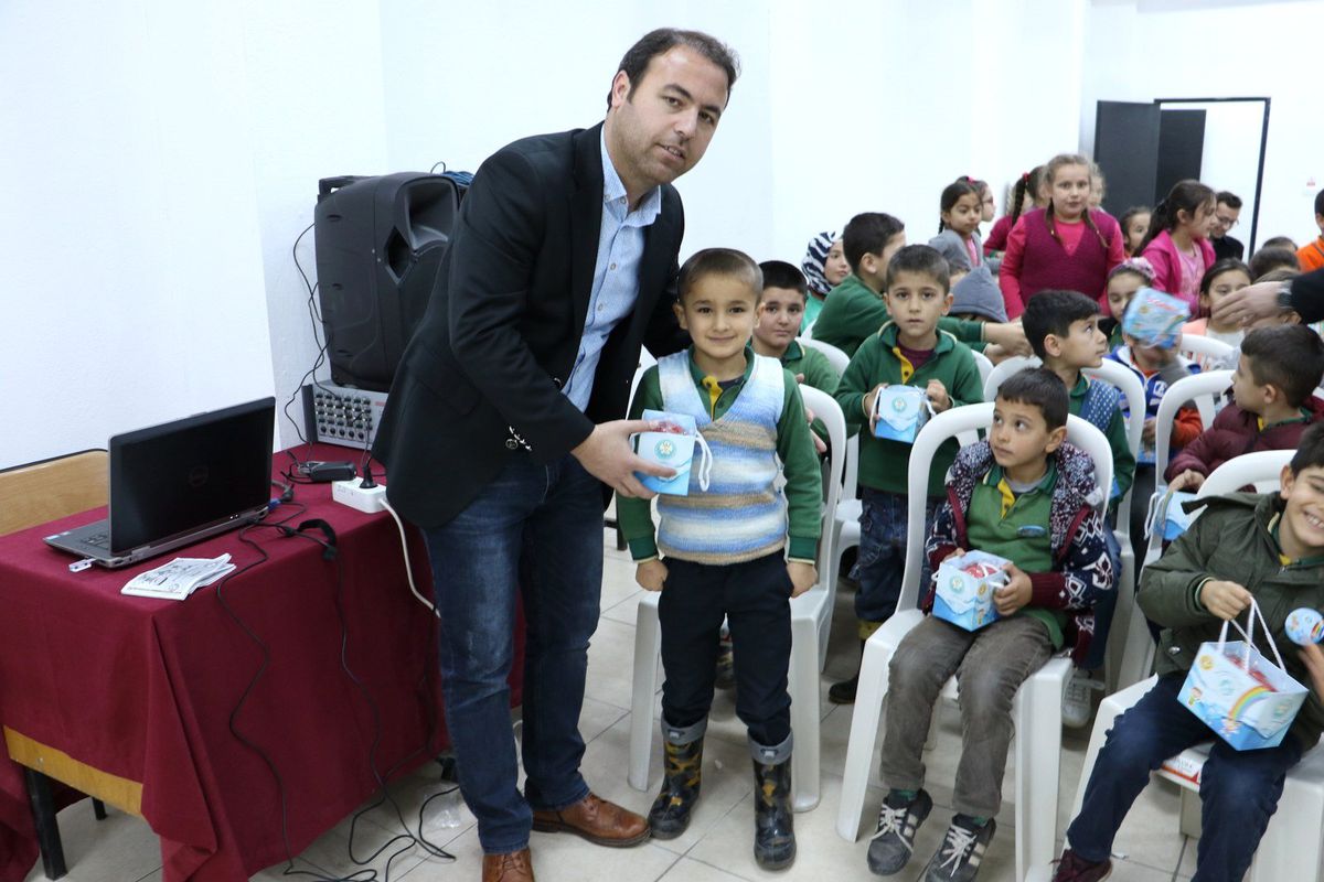 Su Tasarrufu Eğitim Projesi Demirci\'deki Öğrencilere Ulaştı