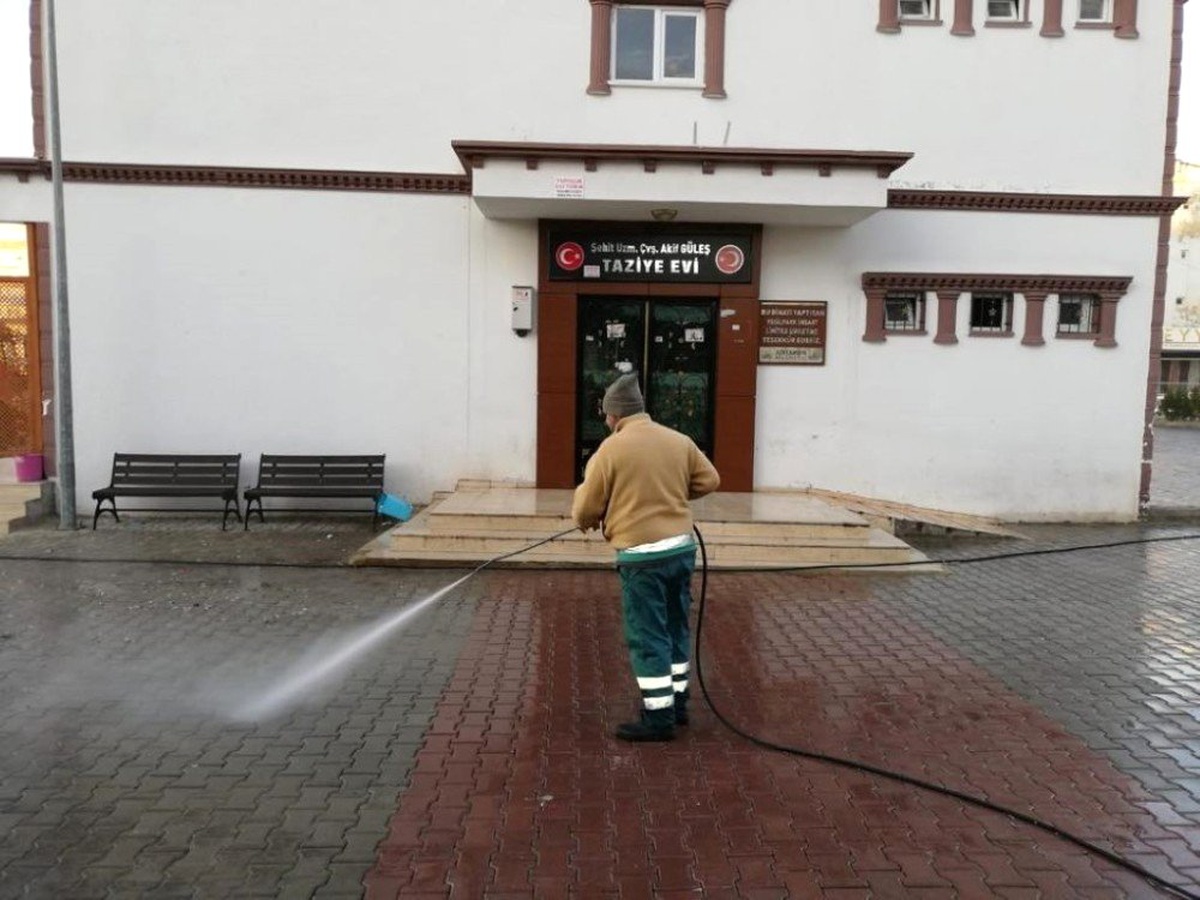 Taziye Evlerinde Temizlik Çalışması Yapıldı