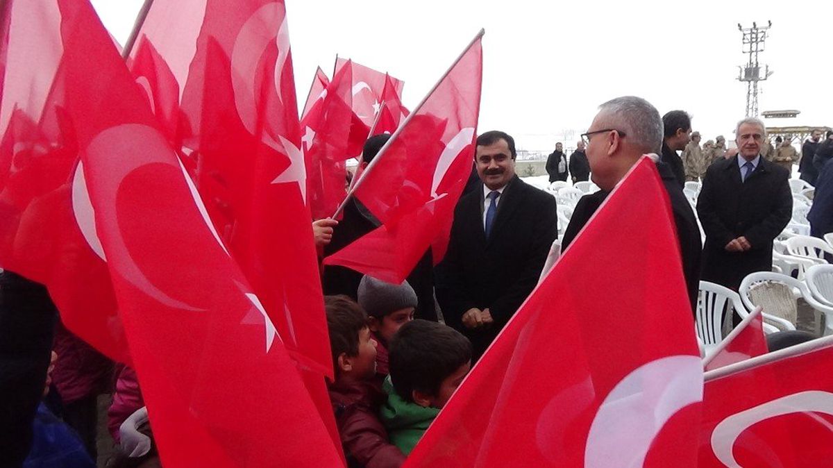 Vali Gündüzöz: "Hainlerin Başını Ezeceğiz"
