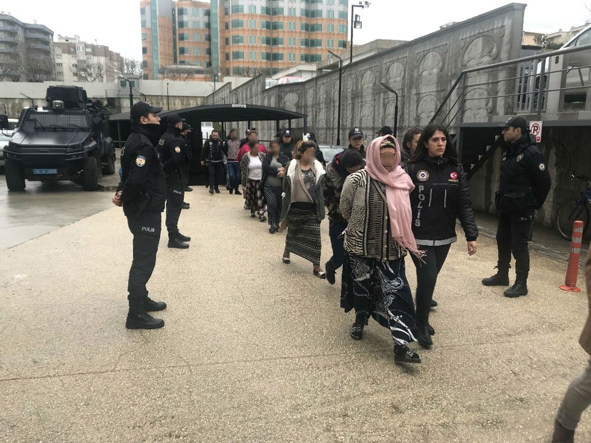 Zehir Tacirleri: "Vatan Haini Değiliz"