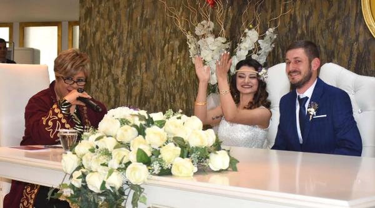 14 Şubat\'ta Çifte Mutluluk Yaşadılar