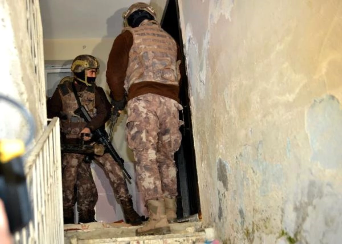 Adana\'da PKK Operasyonu: 24 Gözaltı