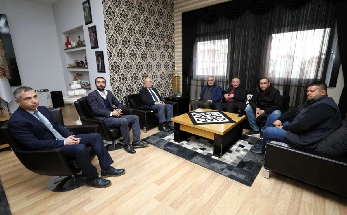 Alevi Kültür Dernekleri Genel Başkanı Doğan Demir Başkan Çoban\'ı Ziyaret Etti
