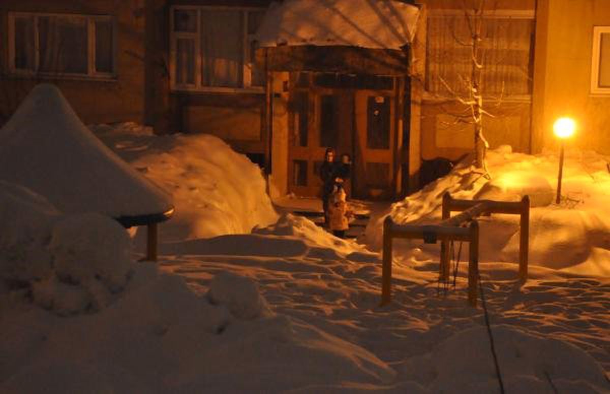 Bitlis ve Tatvan\'da Okullar Yarın İçin Tatil Edildi