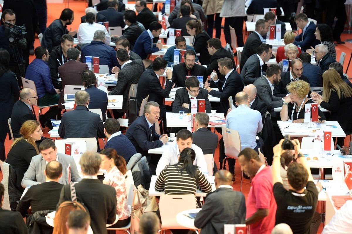 Bursa, Türkiye\'nin Hedeflerine Liderlik Etmeyi Sürdürüyor