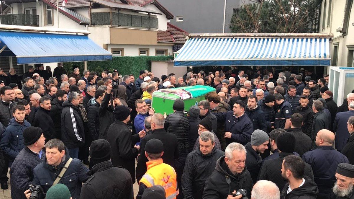 Demiryol-İş Sendikası İl Temsilcisi Yaman\'ın Annesi Son Yolcuğuna Uğurlandı