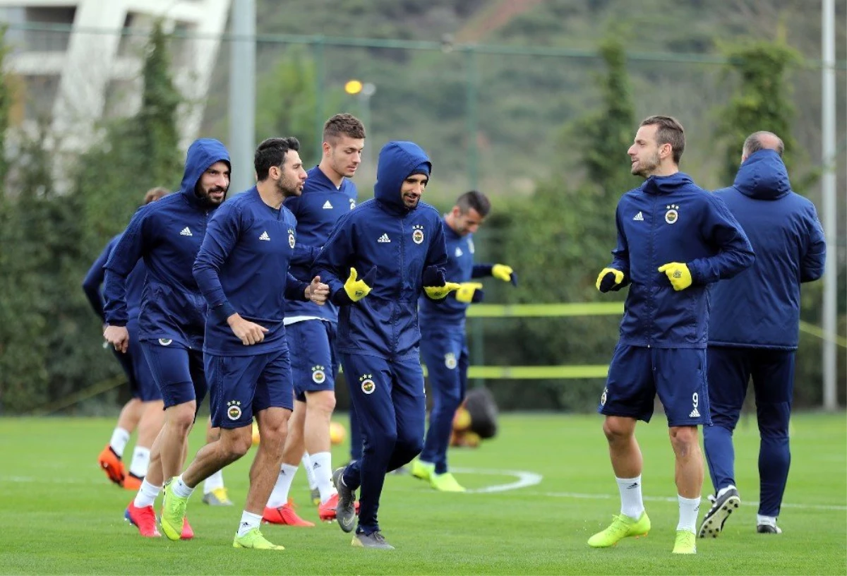 Fenerbahçe, Konyaspor Maçı Hazırlıklarını Sürdürdü