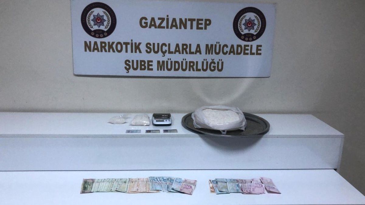 Gaziantep\'te 3 Kilogram Uyuşturucu Ele Geçirildi