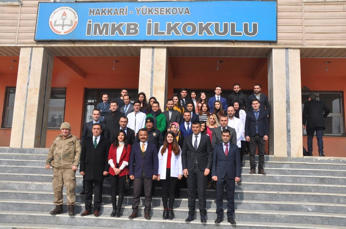 Kaymakam Kendüzler\'den Okul Ziyareti