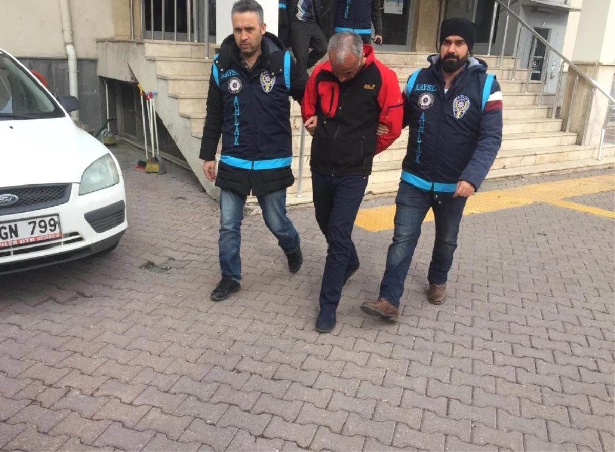 Kayseri Polisinden Fuhuş Operasyonu: 5 Gözaltı