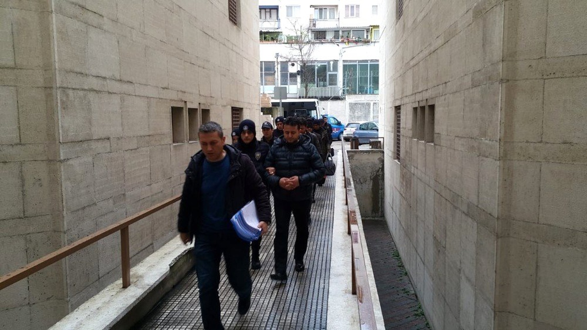 Komiserlik Sınavında Usulsüzlük Yapan Fetö Şüphelisi Komiserler Adliyede
