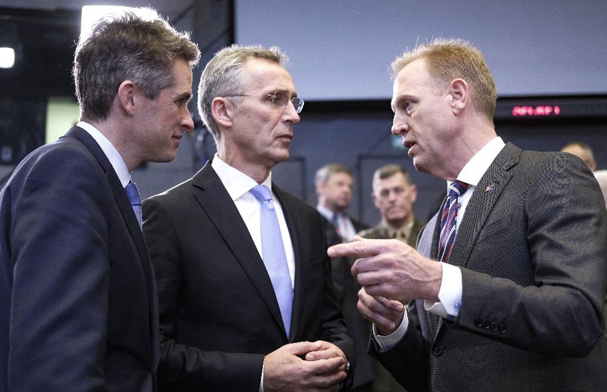 NATO Savunma Bakanları Toplantısı\'nın 2\'nci Oturumu Başladı