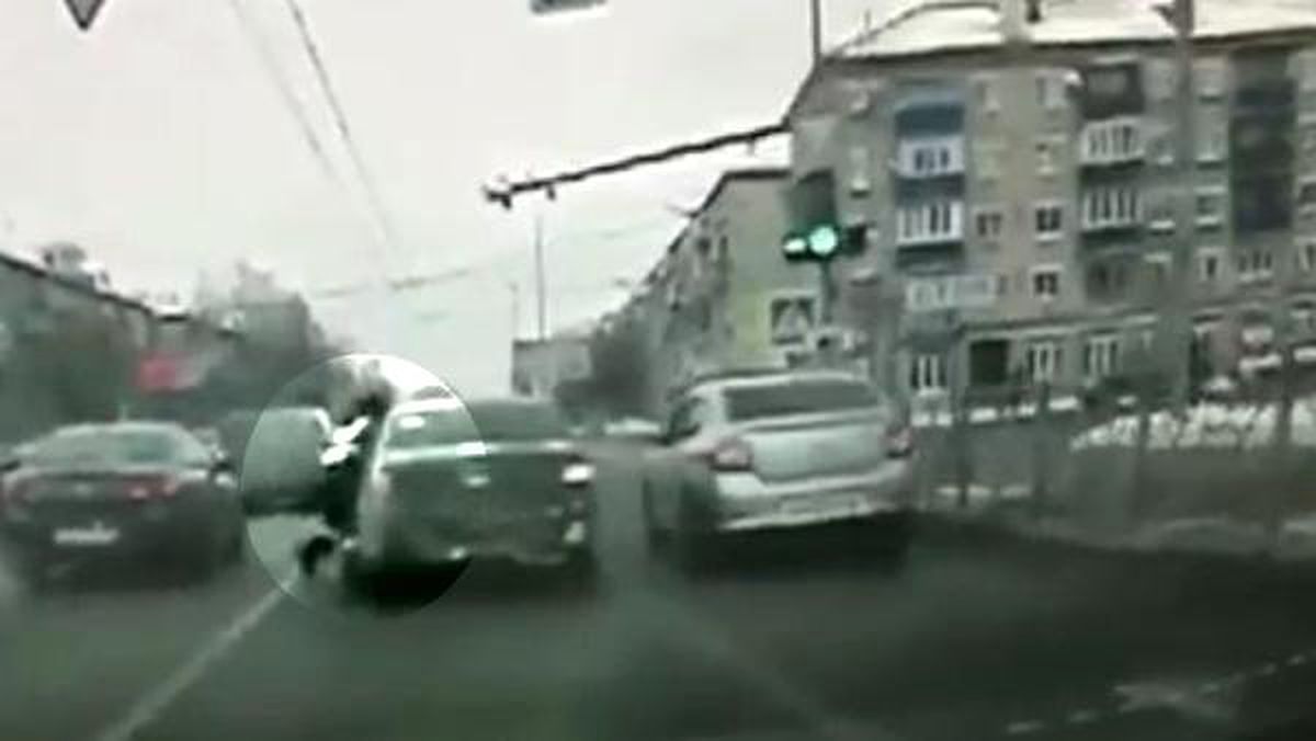Ne Yaptıysa Trafik Polisin Kaçamadı
