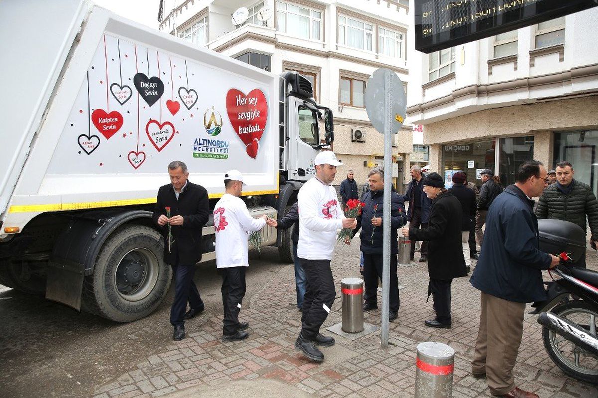 Ordu\'da Belediyeden İlginç \'Sevgililer Günü\' Hediyesi