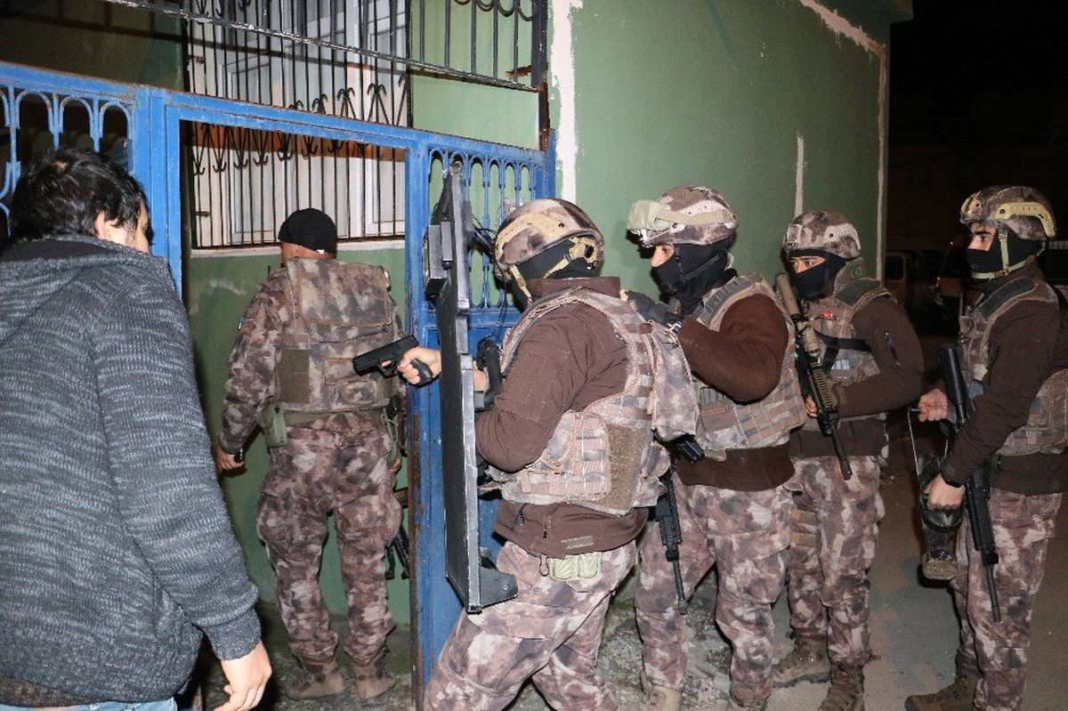 Şafak Vakti Terör Operasyonu: 24 Gözaltı