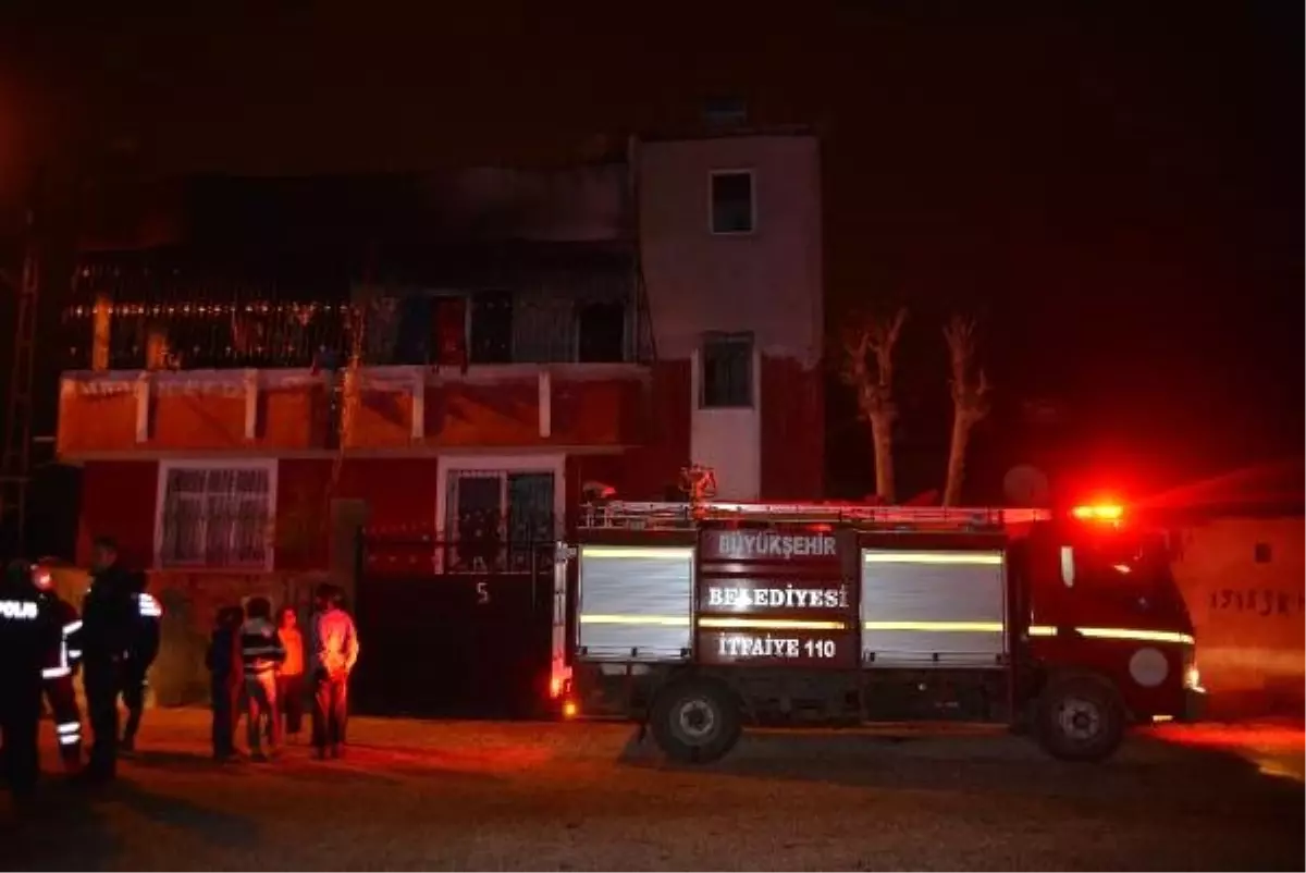 Sobadan Çıkan Yangında Dumandan Etkilenen 3 Kişi Hastaneye Kaldırıldı