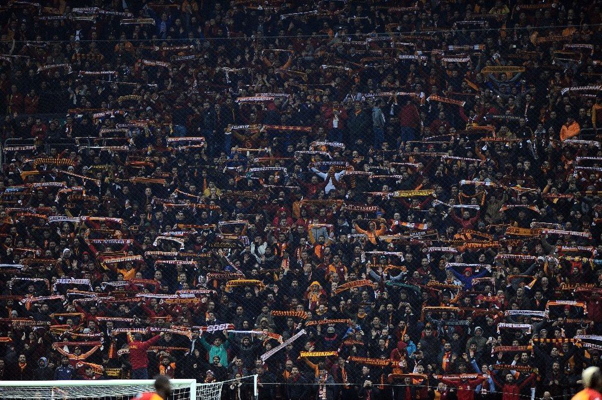 Türk Telekom Stadyumu\'ndaki Maçı 42 Bin 722 Seyirci İzledi