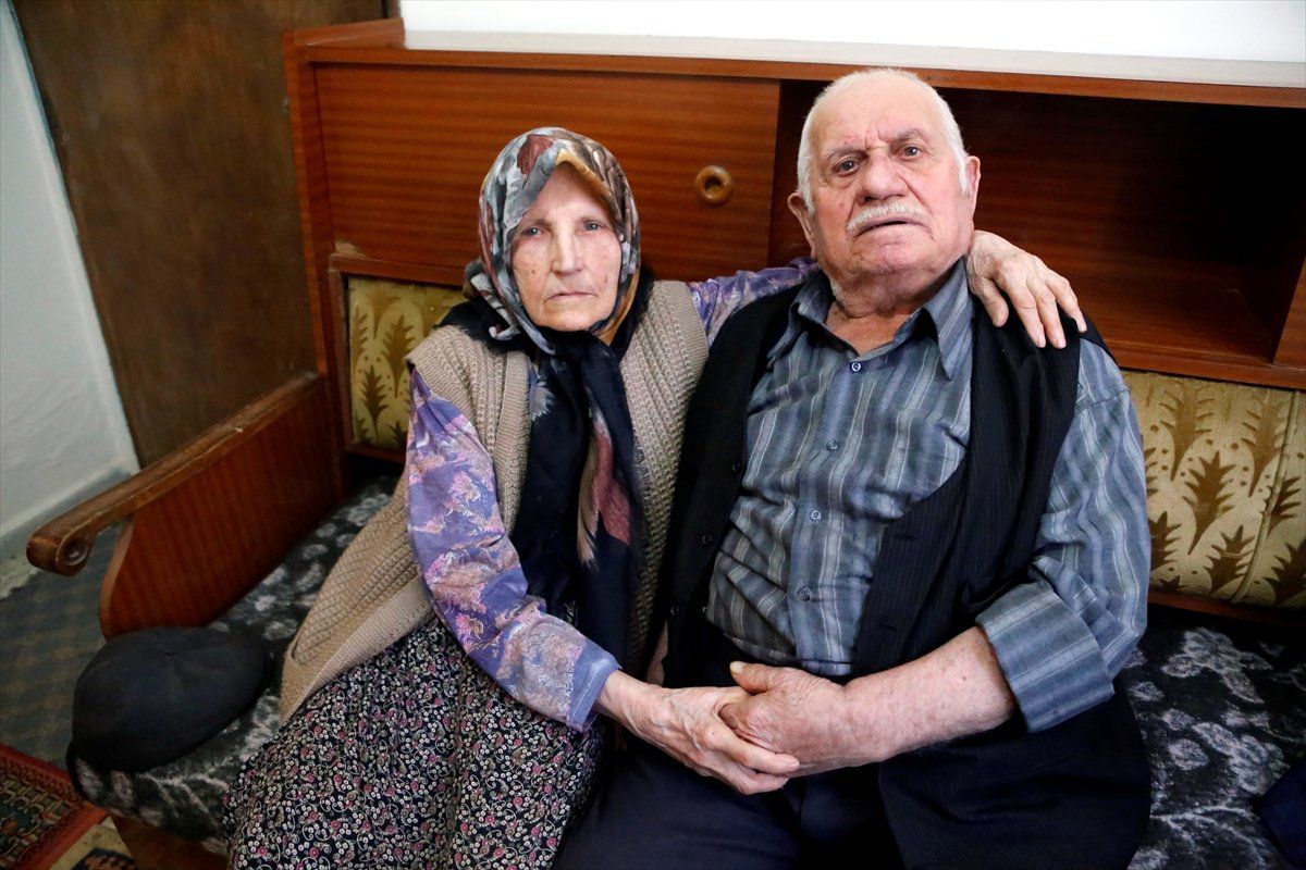 Yokluğu Sevgiyle Yendiler
