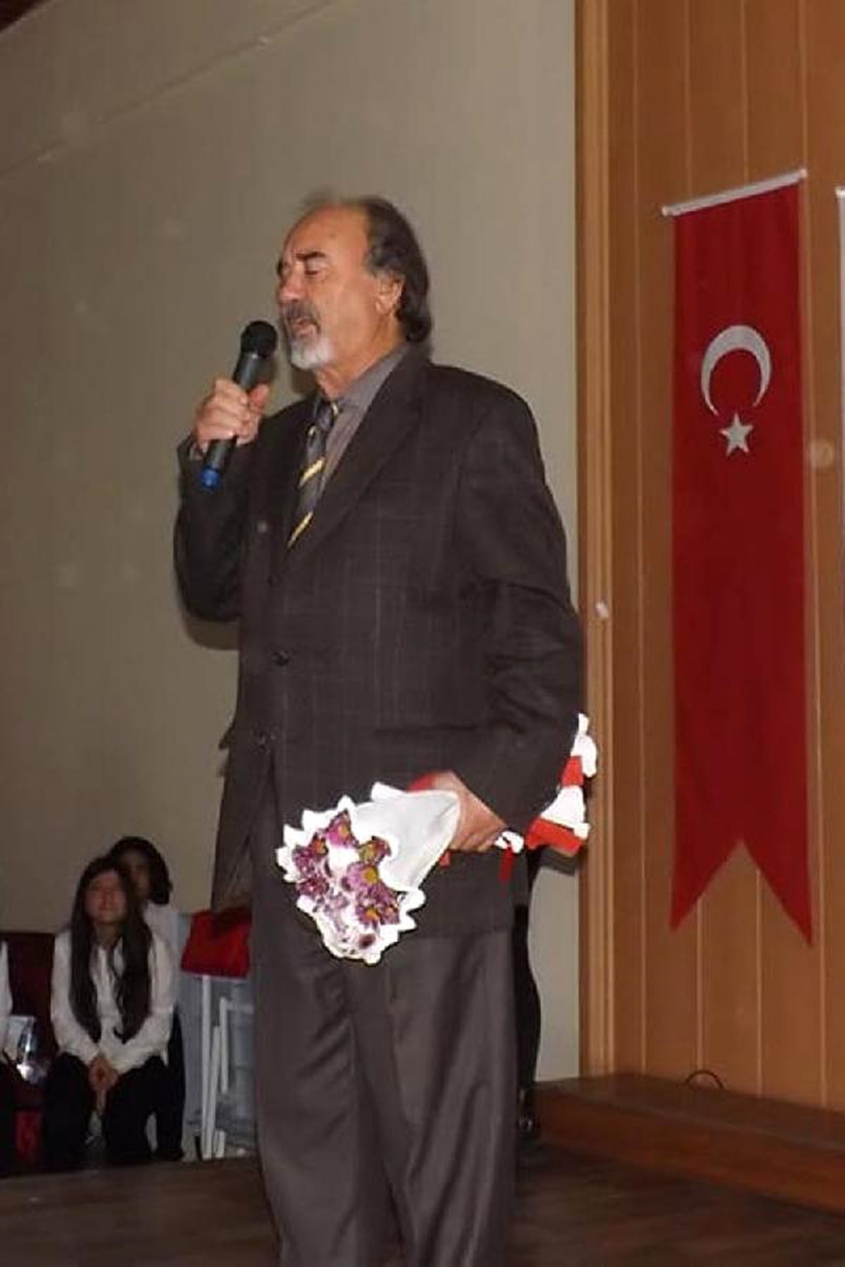 Yürüyüş Yaparken Kalp Krizi Geçirip Kızılırmak\'a Düşen Emekli Öğretmen Öldü