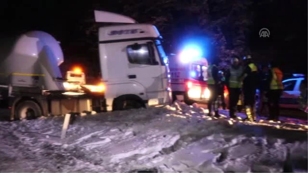 Zincirleme Trafik Kazası Kara Yolunu Kapattı (2) - Bolu