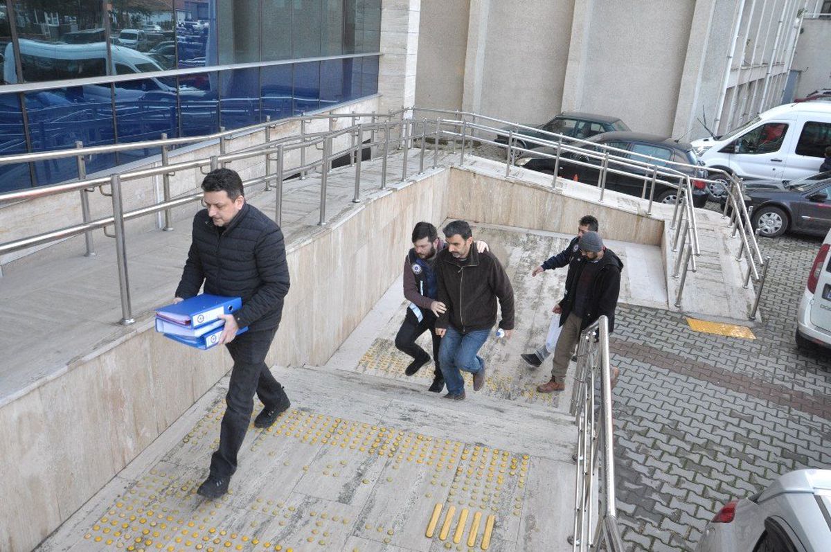 2010 Komiser Yardımcılığına Geçiş Sınavına Yönelik Operasyonda 2 Gözaltı