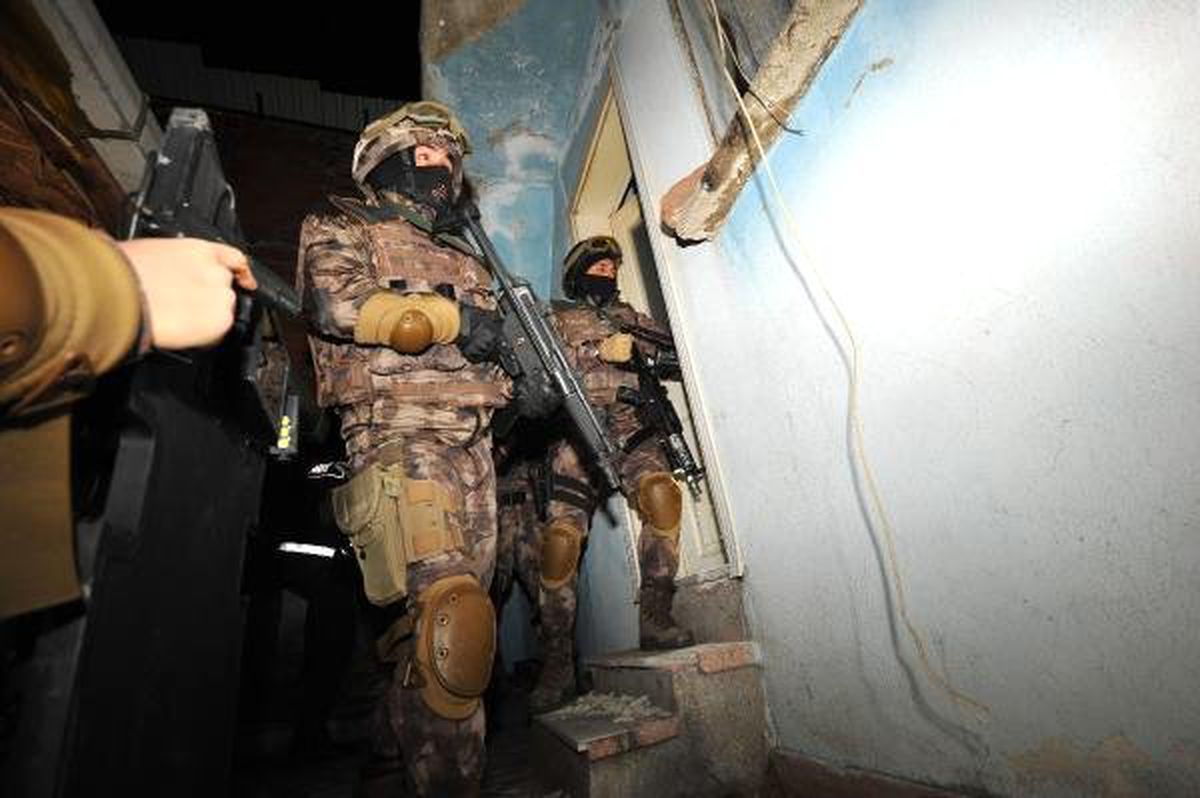 4 Bin Polisle Yapılan \'Narko Timsah\' Operasyonuna 121 Tutuklama
