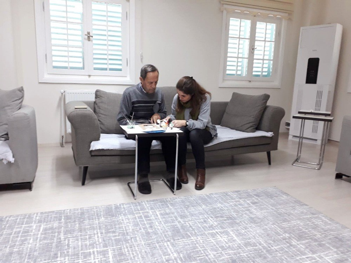 Alzheimer Gündüz Yaşam ve Sosyal Aktivite Merkezi Umut Oluyor