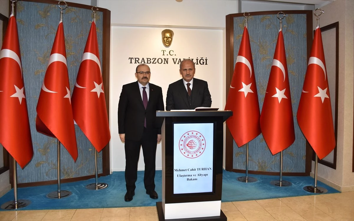 Bakan Turhan\'dan Trabzon Valiliğine Ziyaret