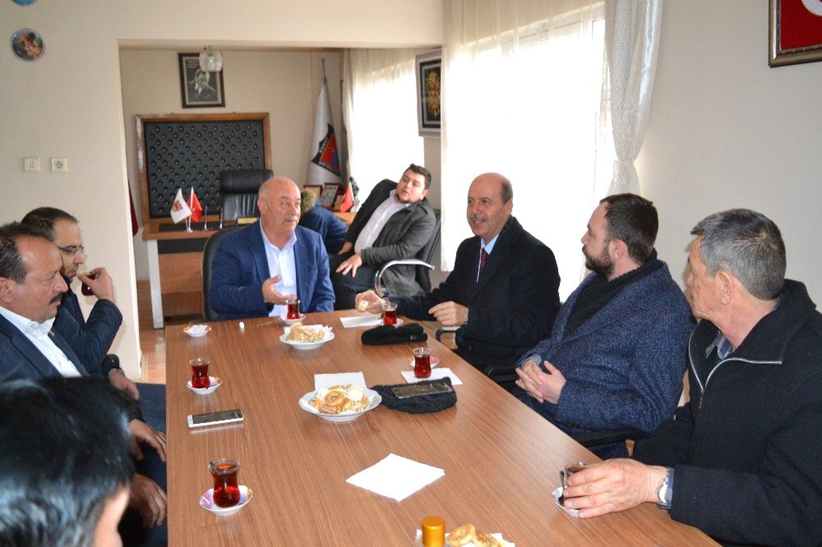 Başkan Bozkurt\'dan Ziraat Odası ve Muhtarlar Derneğine Ziyaret