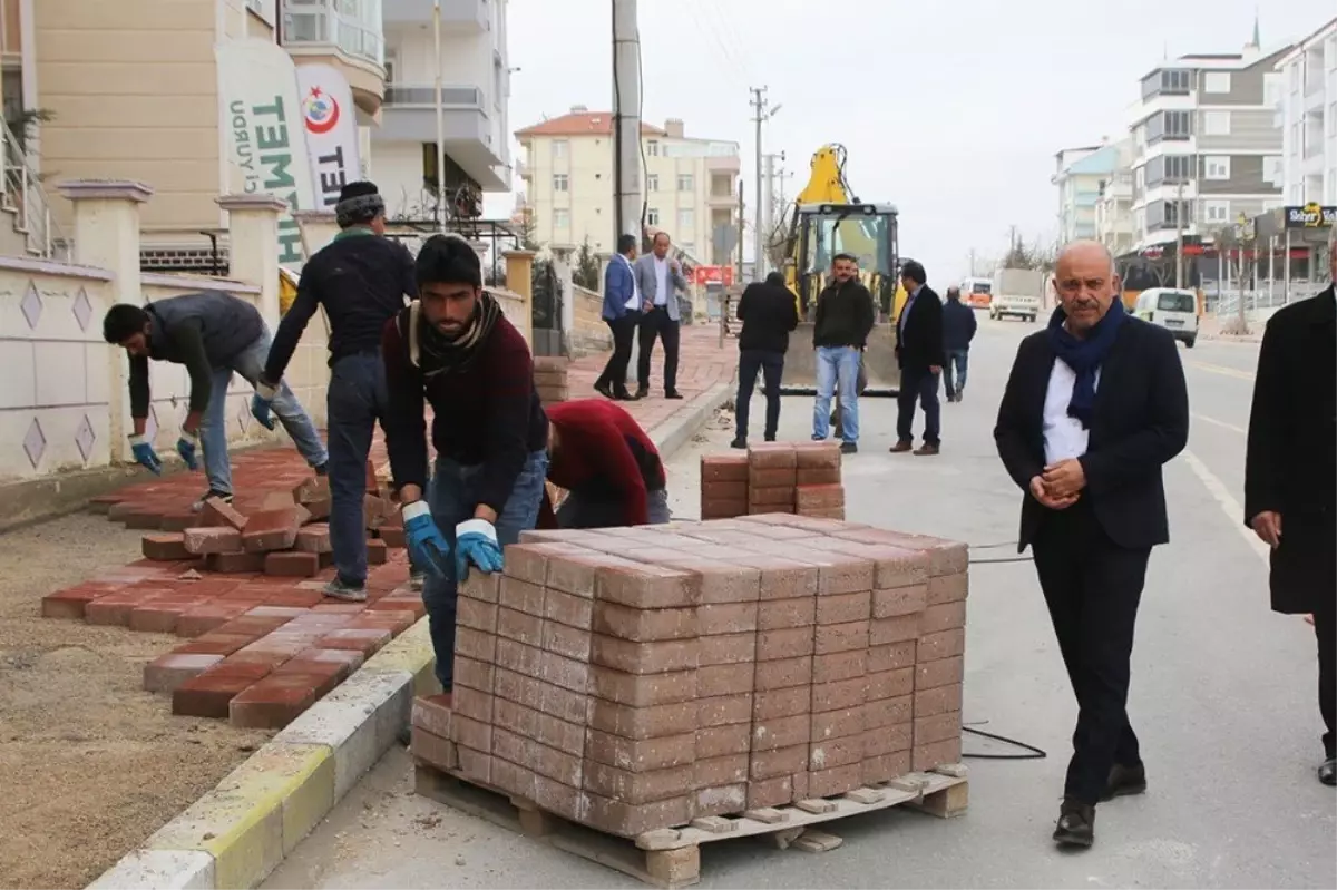 Başkan Çalışkan, Mahallelerdeki İncelemeleri Devam Ediyor