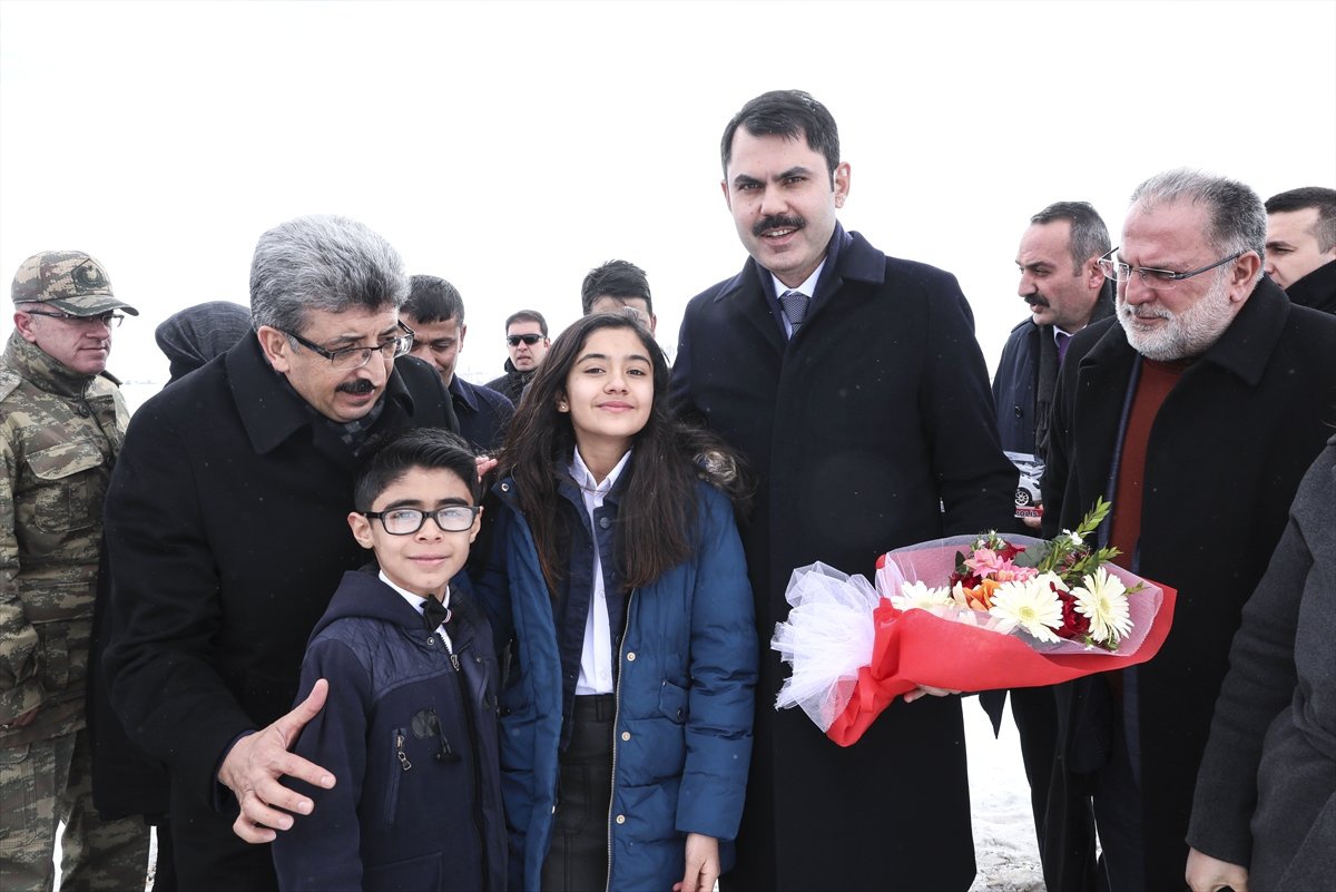 Başkentte Sokak ve Yaban Hayvanları İçin Besleme Desteği