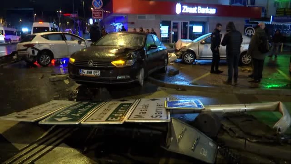 Beşiktaş\'ta Trafik Kazası: 4 Yaralı - İstanbul