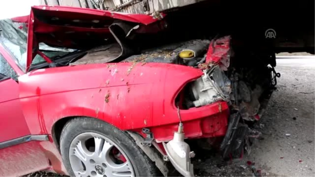 Bolu\'da Trafik Kazası: 1 Ölü, 1 Yaralı