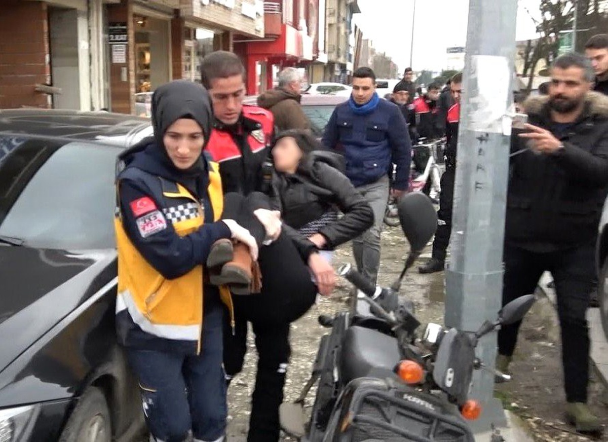Canına Kıymak İsteyen Genç Kadın İkna Sırasında Bayıldı