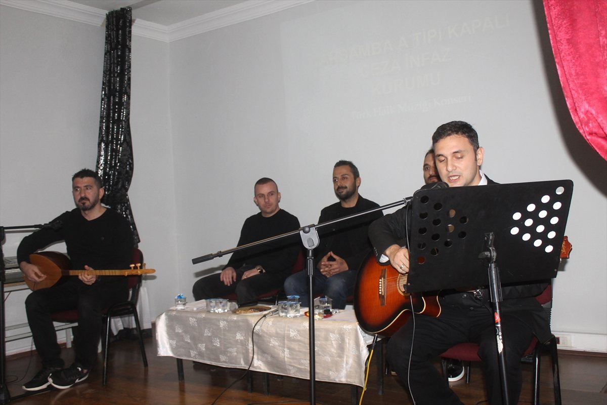 Çarşamba\'da Hükümlüler Konser Verdi