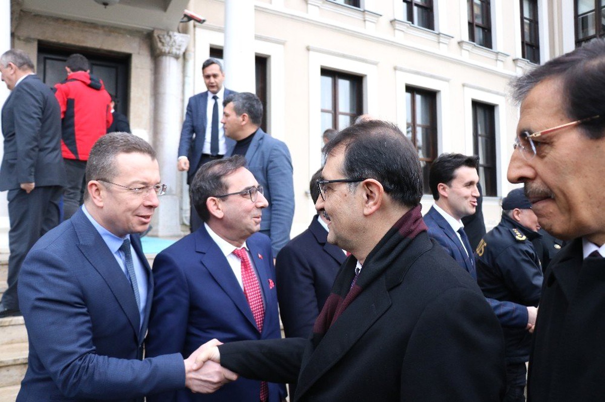Enerji ve Tabii Kaynaklar Bakanı Dönmez: "Doğalgaz Kullanım Oranı Avrupa\'nın Birçok Ülkesinden Daha...