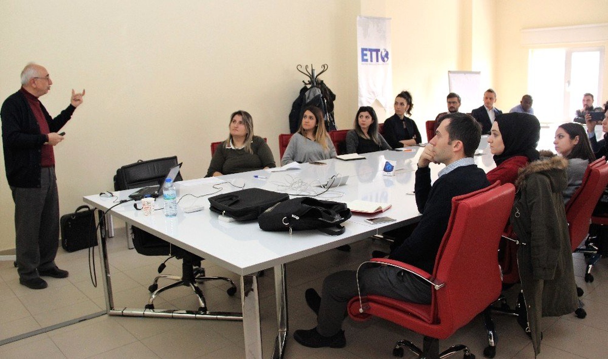 Erciyes Teknopark\'ta Ar-Ge Merkezleri Personeline Trız Eğitimi Düzenlendi