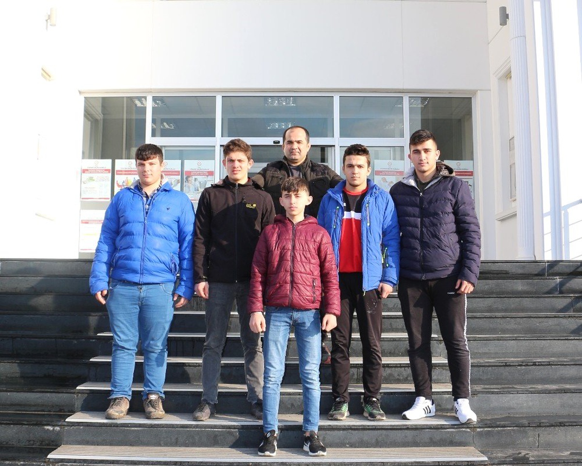 Erenler Güreş Kulübü, Türkiye Şampiyonasında Sakarya\'yı Temsil Edecek