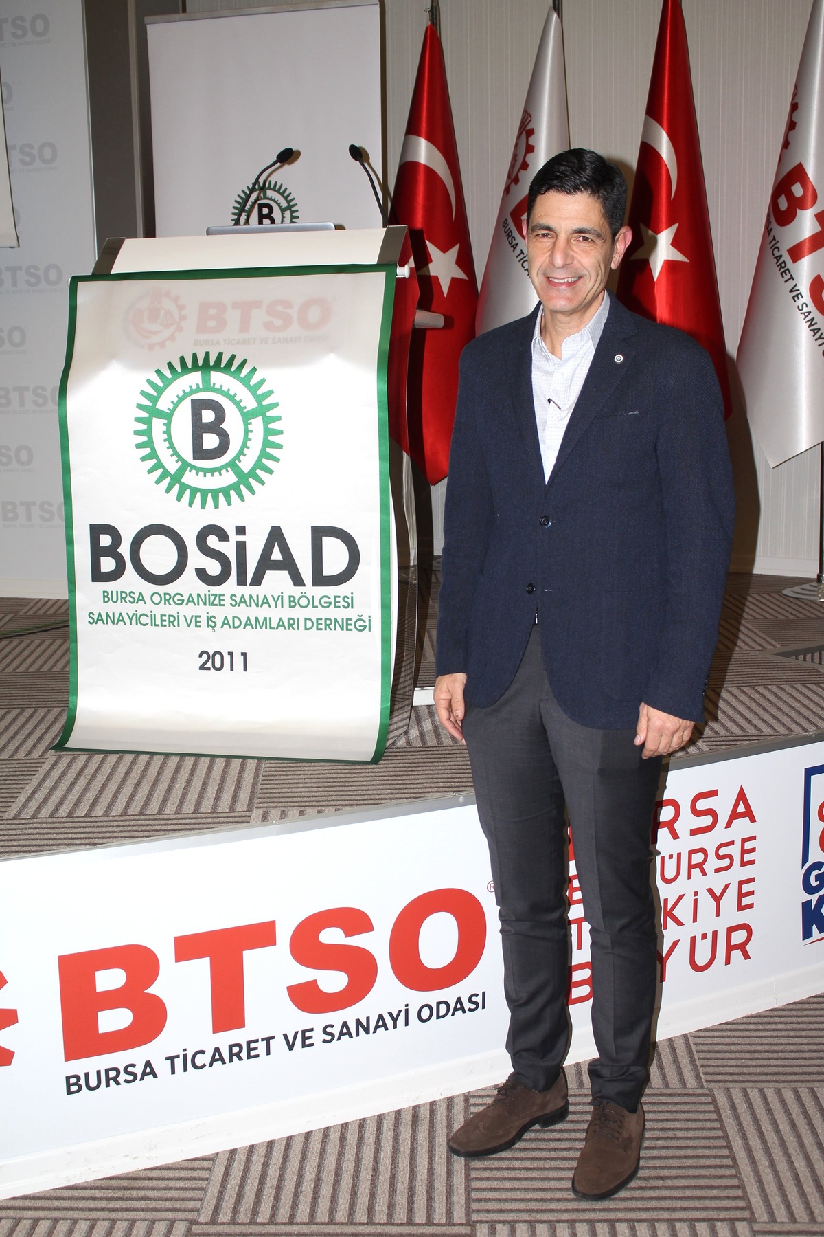 \'İşsizliğin Çözümü Daha Fazla Üretim\'