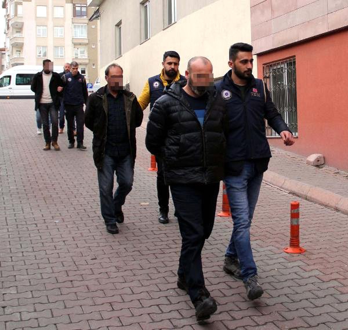 Kayseri\'de Pkk/kck Operasyonunda 4 Kişi Adliyede