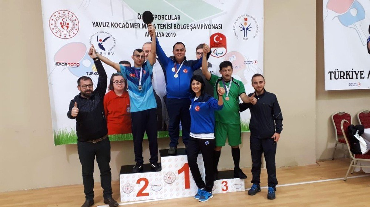 Kırşehirli Özel Sporcu, Masa Tenisi Şampiyonasında Milli Takım Seçmelerine Katılma Hakkı Kazandı