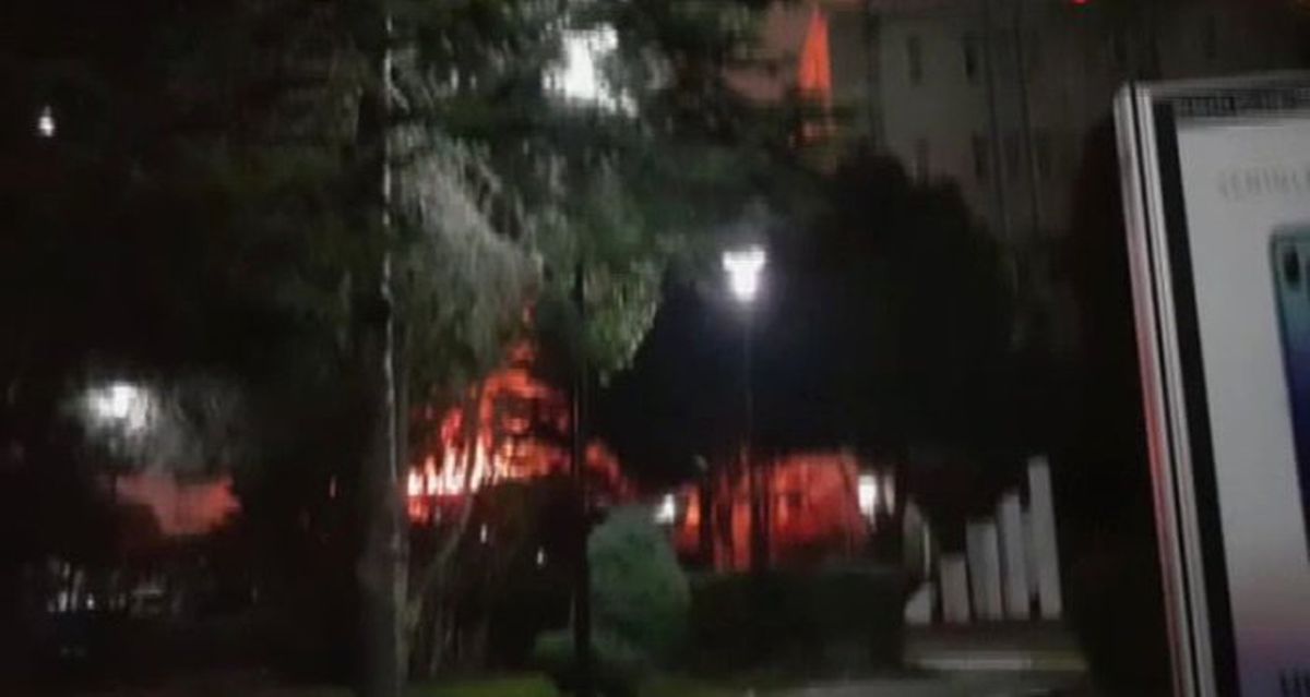 Marmara Üniversitesi yakınlarında yangın
