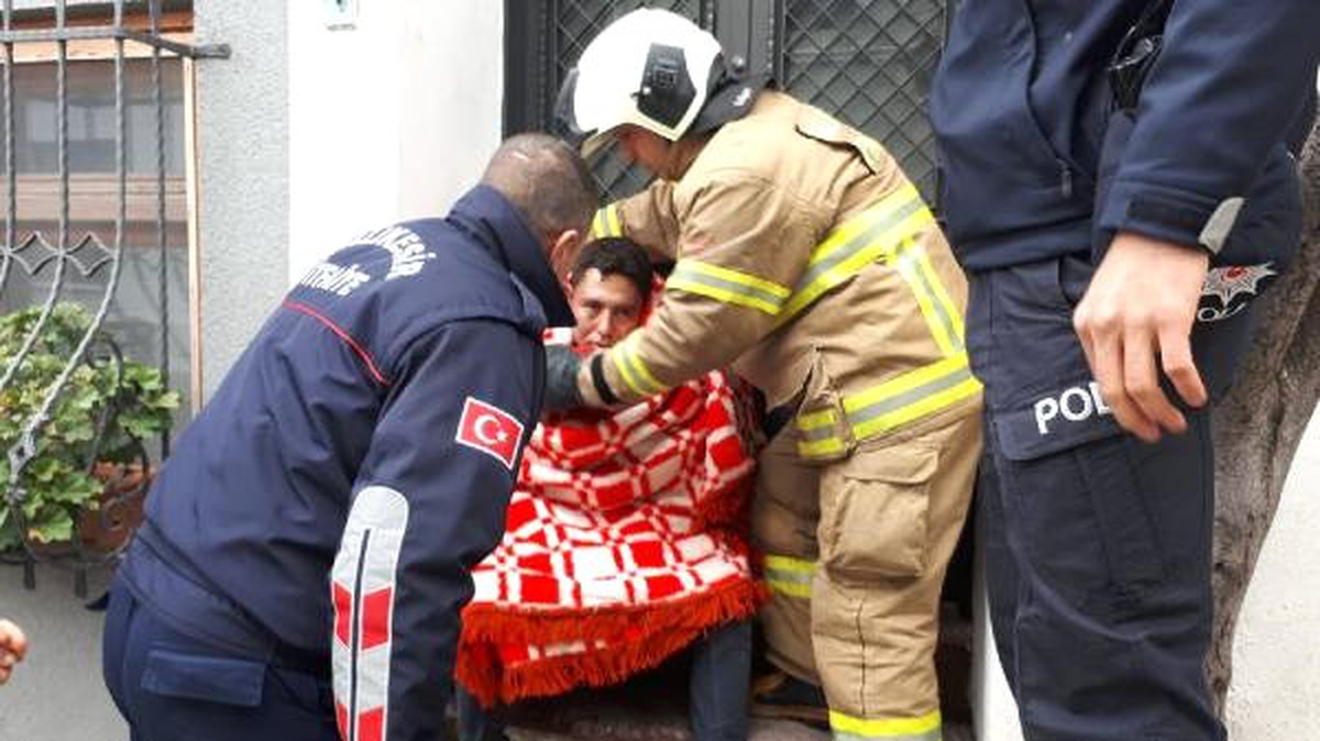Mutfak Tüpü Patladı, Afgan Genç Yaralandı