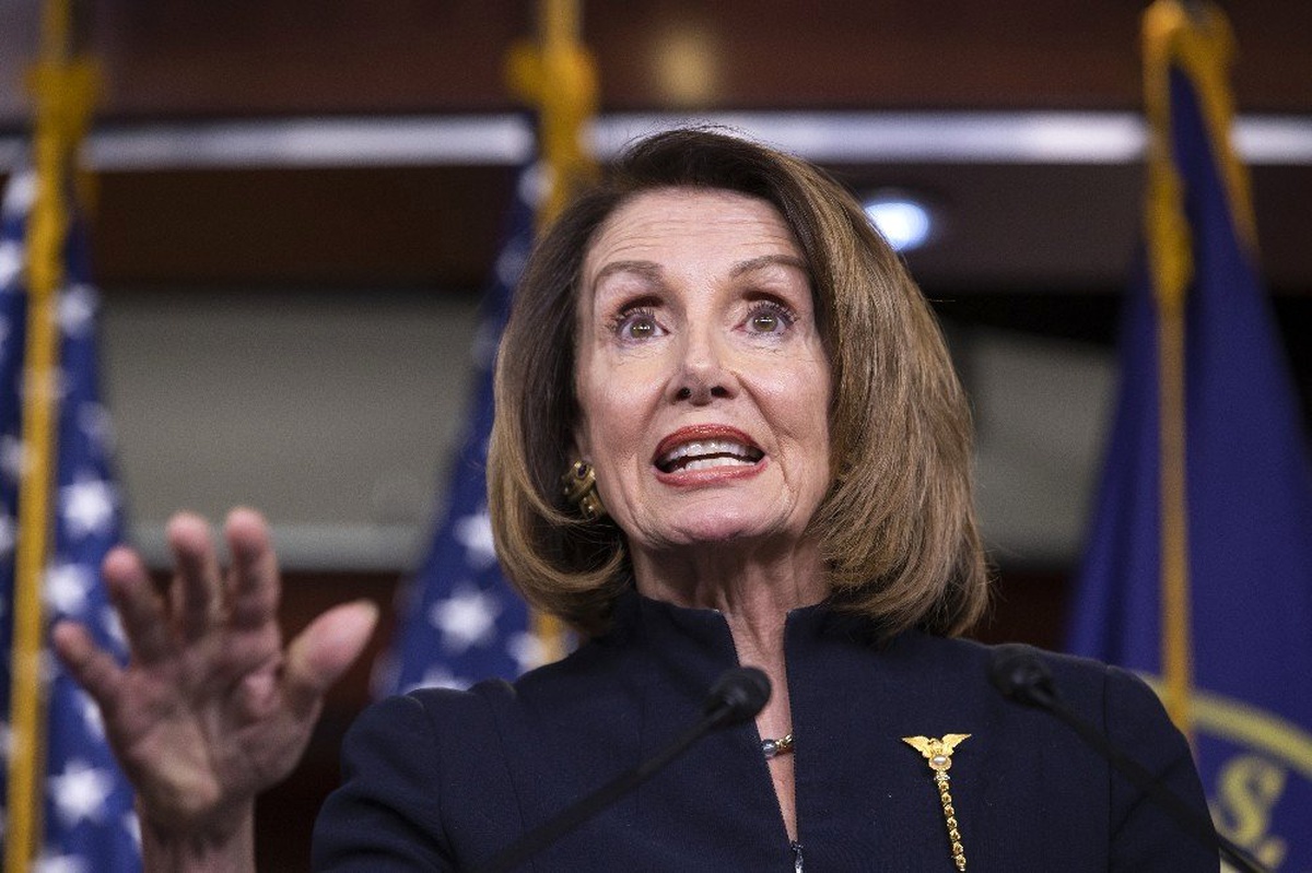 Pelosi\'den Trump\'a: "Olağanüstü Hal İlanı Kanunsuz Bir Eylem"